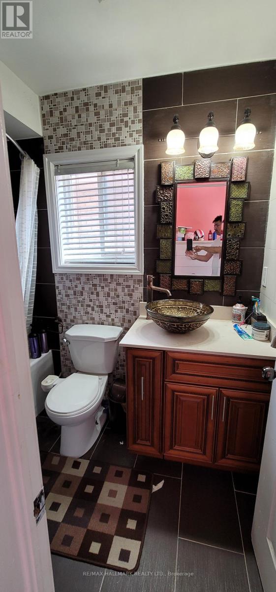 31 Sheepberry Terrace, Brampton, Ontario  L7A 2B6 - Photo 38 - W12992194