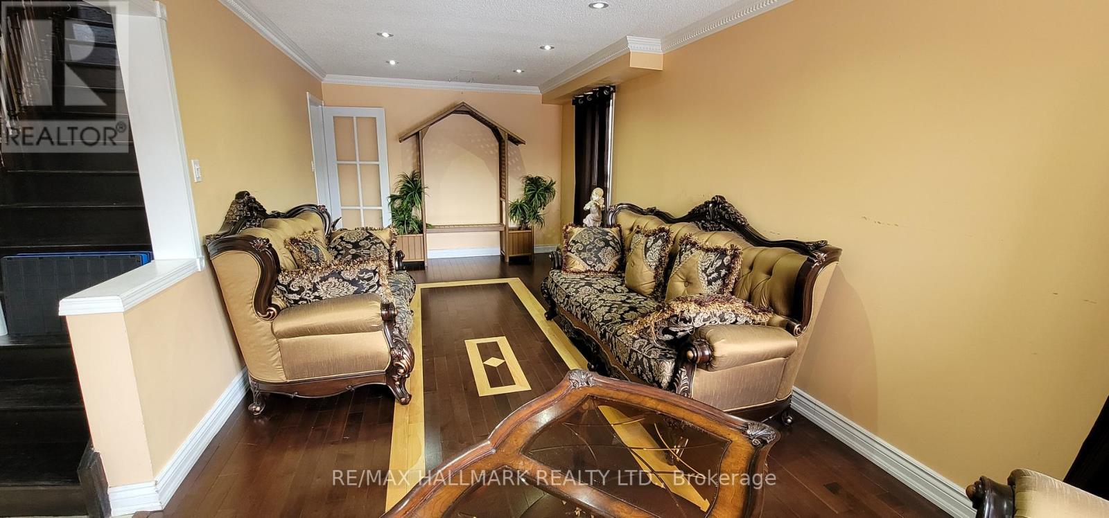 31 Sheepberry Terrace, Brampton, Ontario  L7A 2B6 - Photo 4 - W12992194