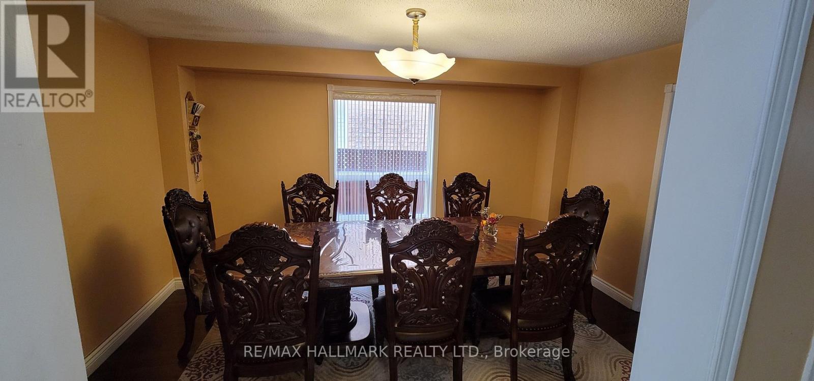 31 Sheepberry Terrace, Brampton, Ontario  L7A 2B6 - Photo 8 - W12992194