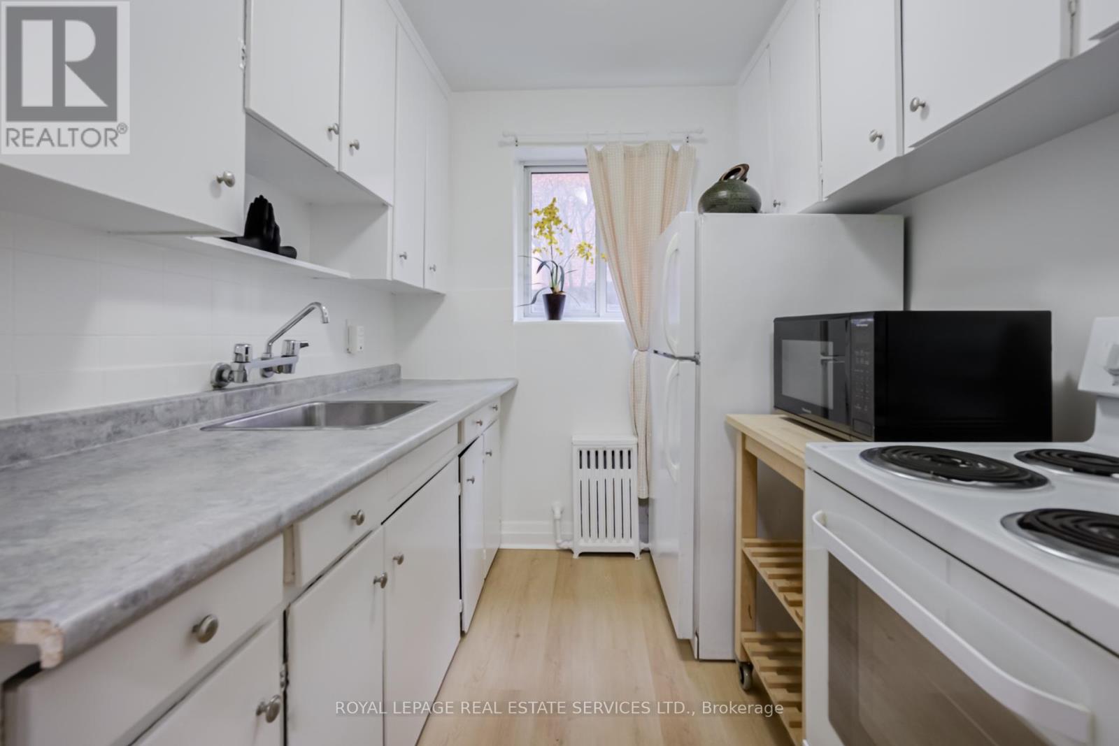 1b - 309 The Kingsway, Toronto, Ontario M9A 3V3 - Photo 8 - W12992212