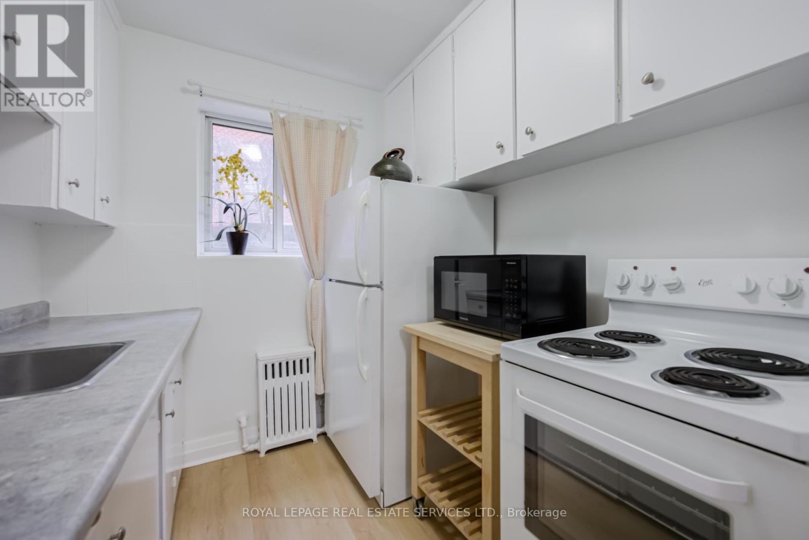 1b - 309 The Kingsway, Toronto, Ontario M9A 3V3 - Photo 9 - W12992212