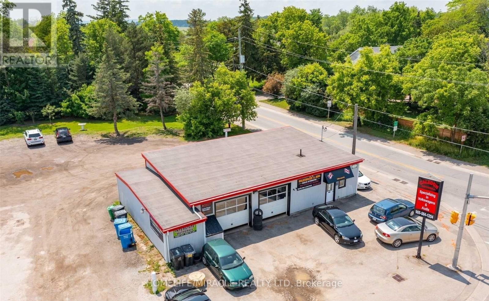 15396 Airport Road, Caledon, Ontario  L7C 1E6 - Photo 9 - W12992220