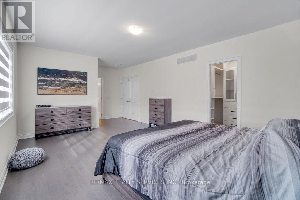 1252 Queens Plate Road, Oakville, Ontario  L6M 5M2 - Photo 35 - W12992230