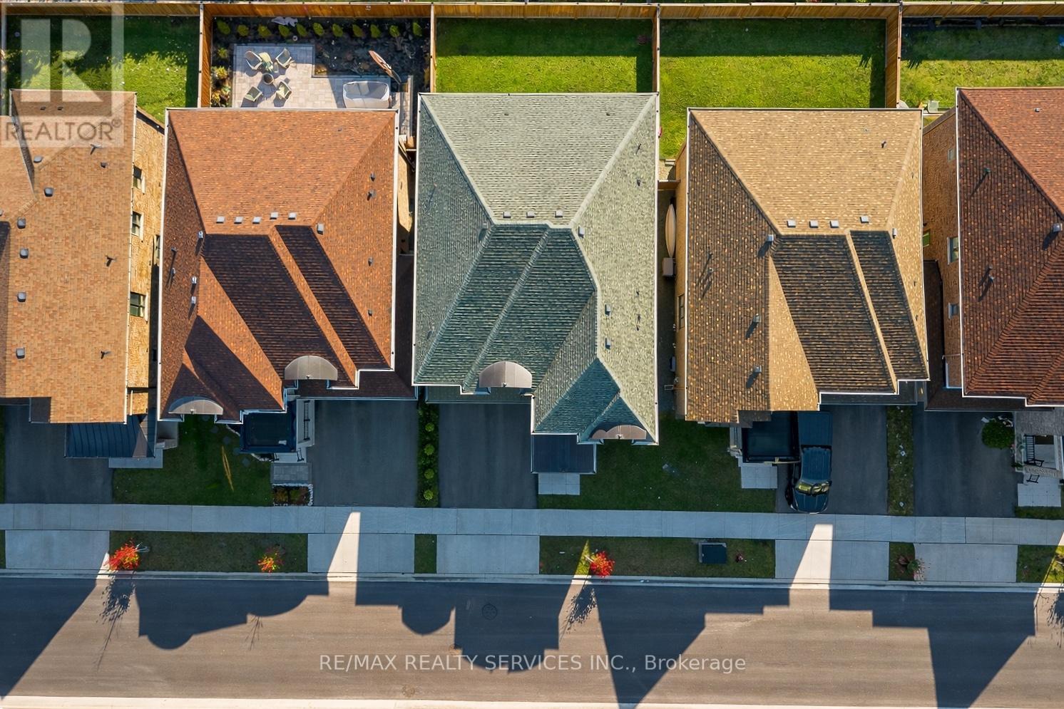 1252 Queens Plate Road, Oakville, Ontario  L6M 5M2 - Photo 43 - W12992230