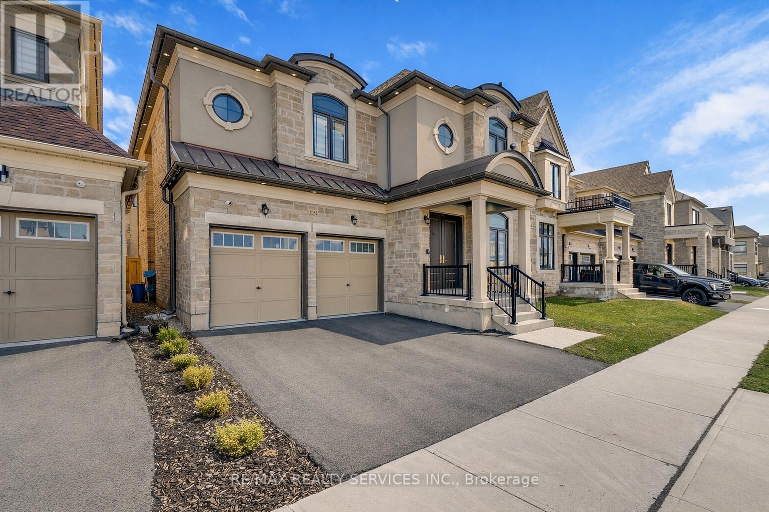 1252 Queens Plate Road, Oakville, Ontario  L6M 5M2 - Photo 47 - W12992230