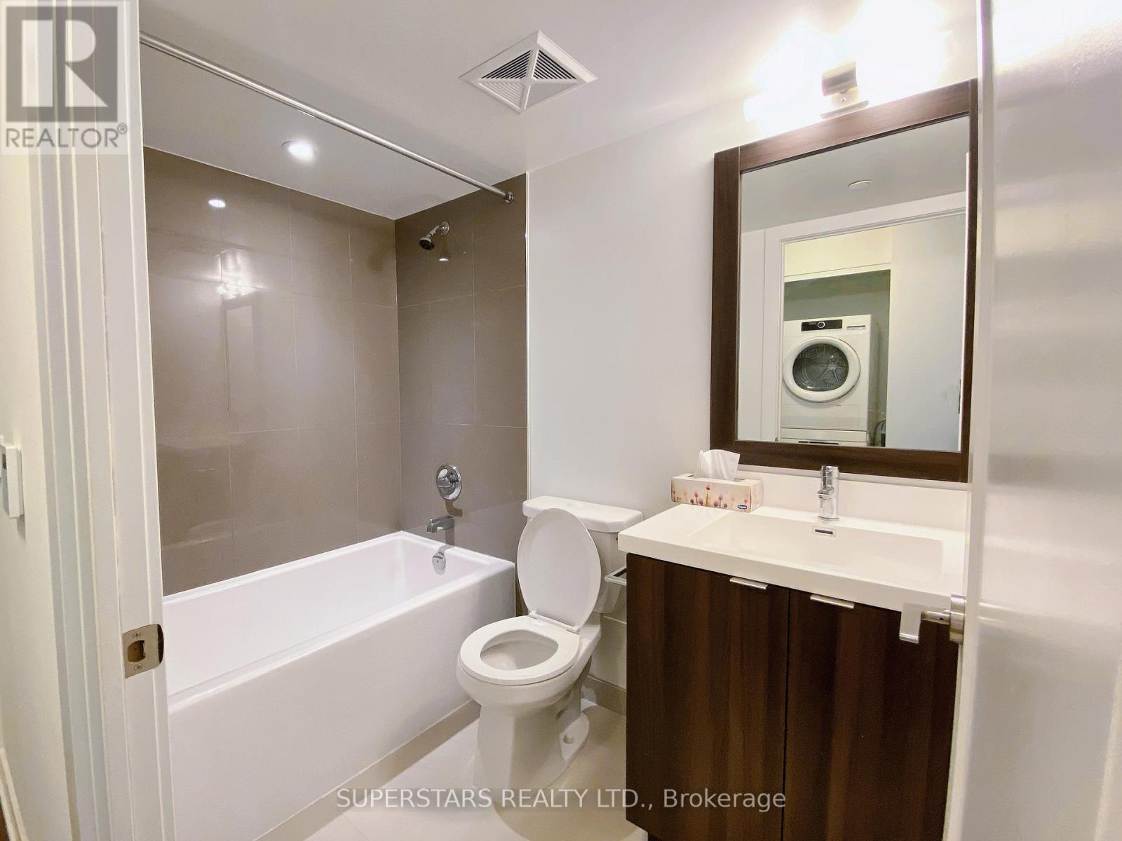 807 - 7 Mabelle Avenue, Toronto, Ontario  M9A 0C9 - Photo 5 - W12992238