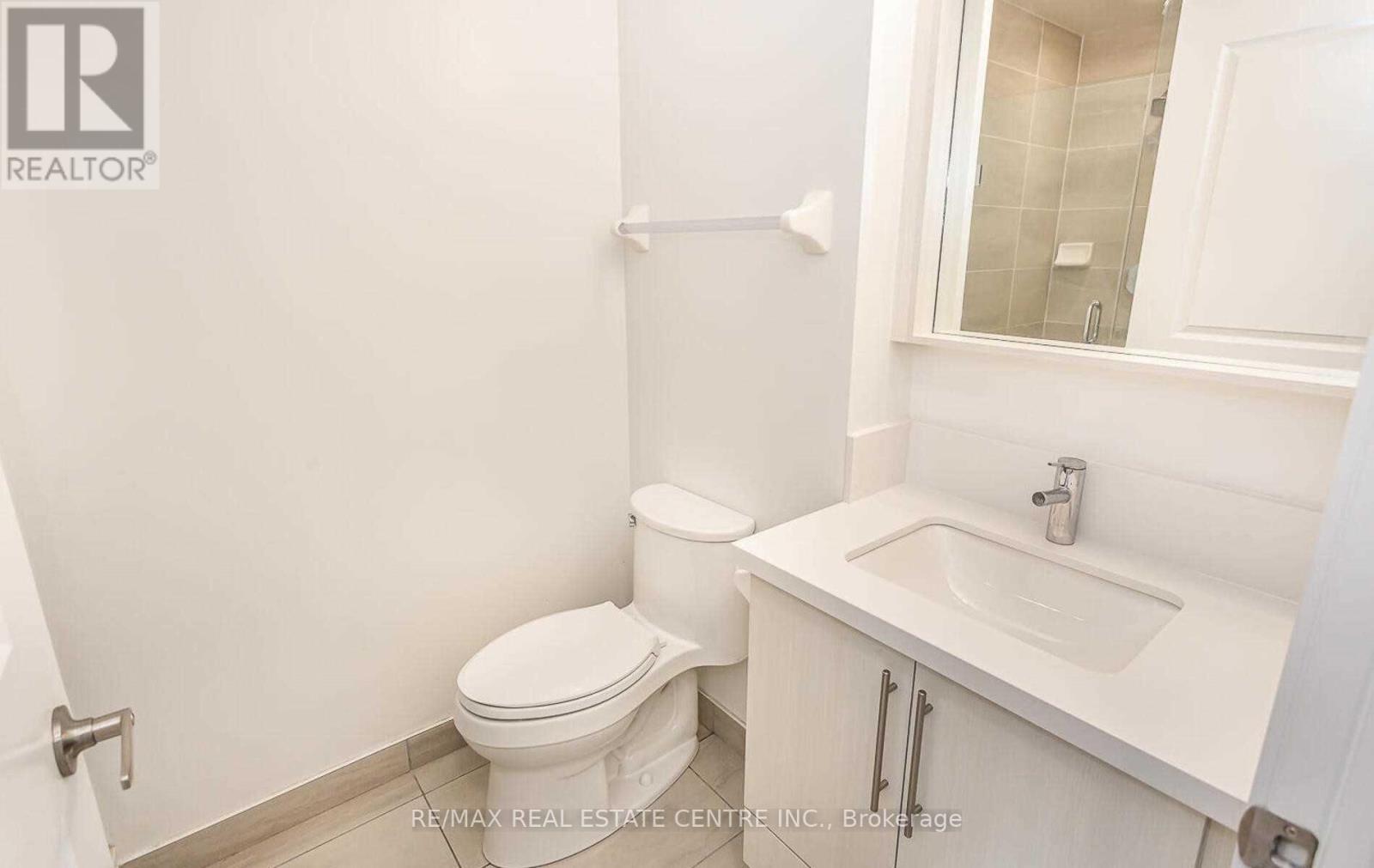 909 - 4699 Glen Erin Drive, Mississauga, Ontario  L6M 2E5 - Photo 10 - W12992246