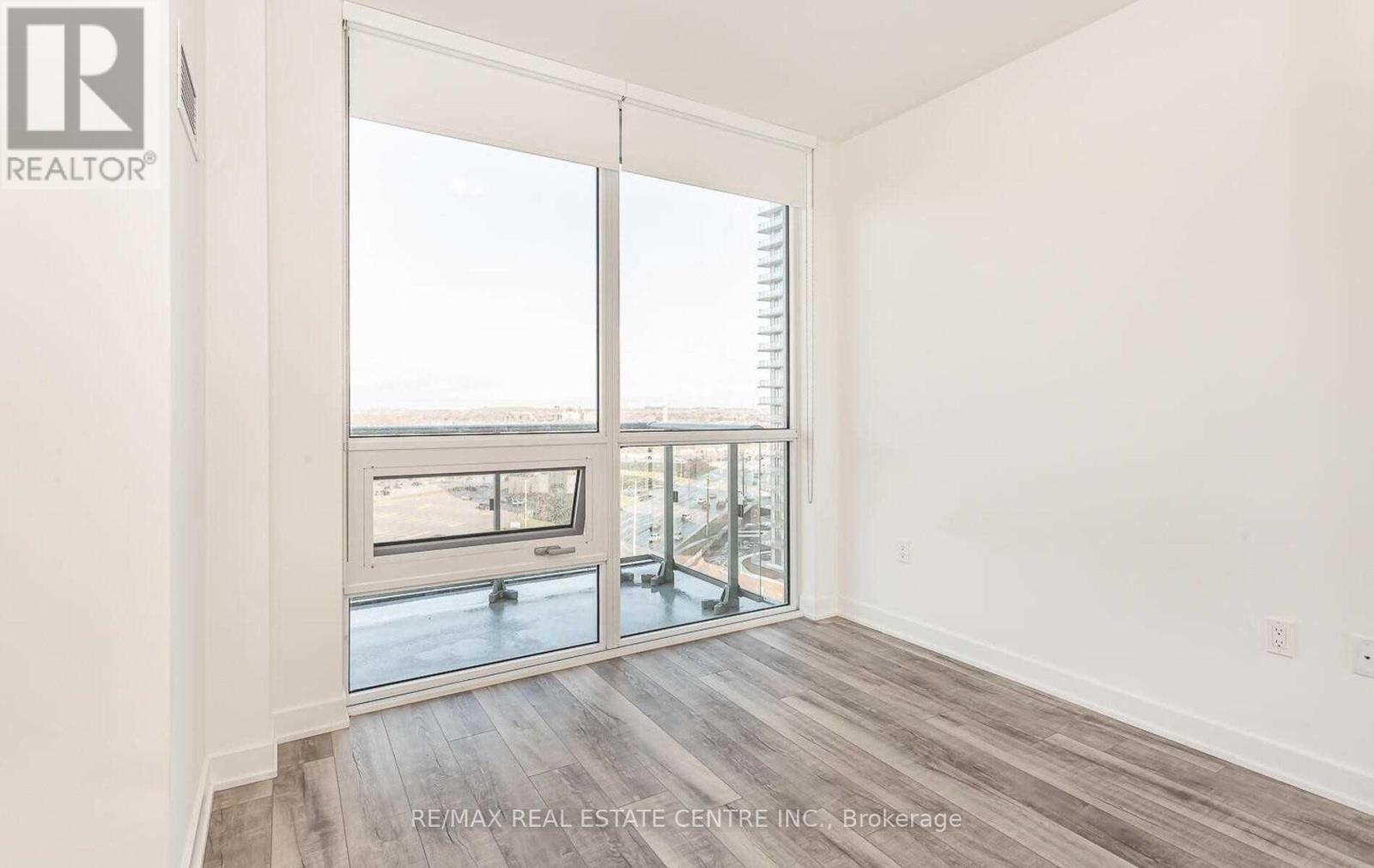 909 - 4699 Glen Erin Drive, Mississauga, Ontario  L6M 2E5 - Photo 17 - W12992246