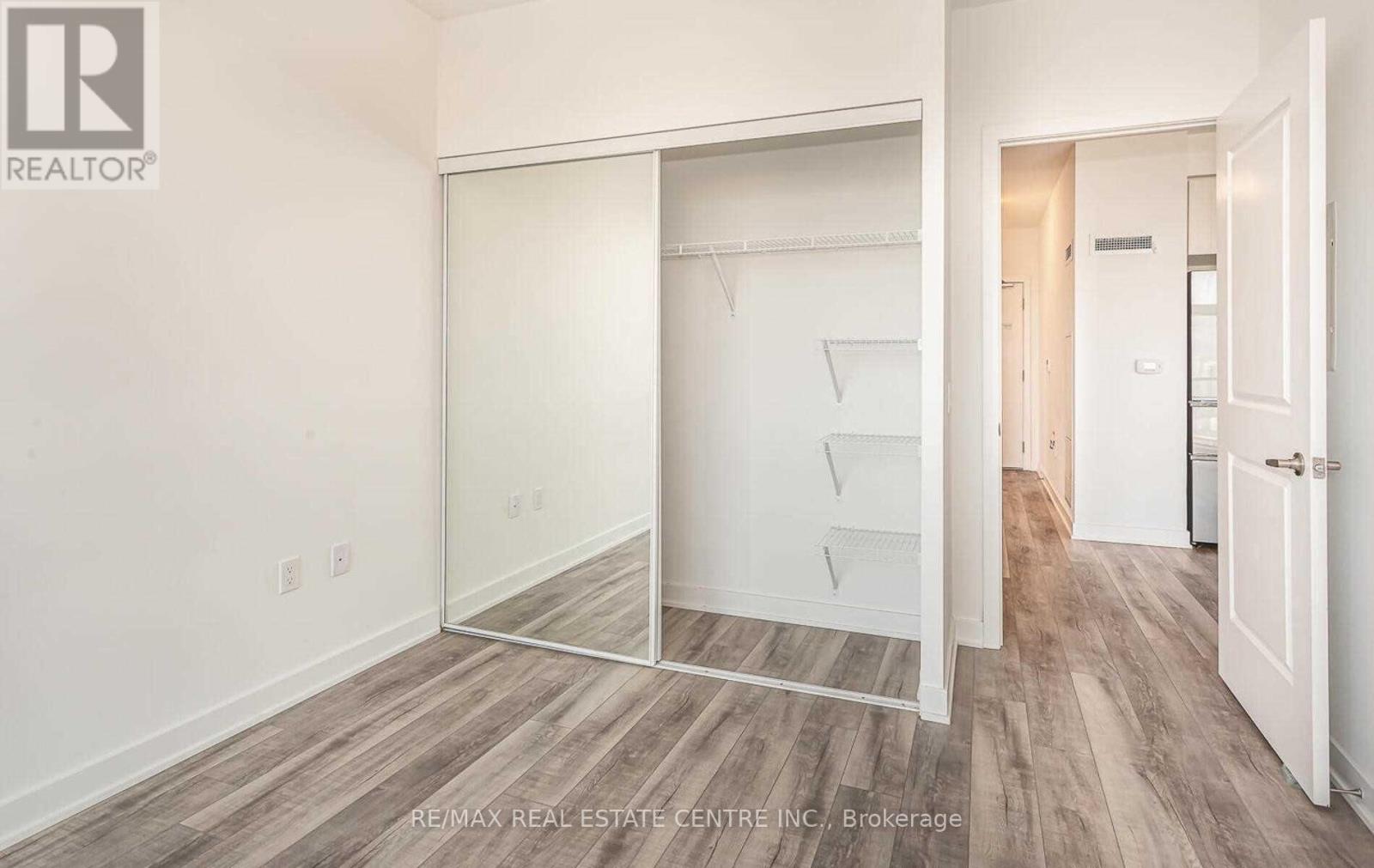 909 - 4699 Glen Erin Drive, Mississauga, Ontario  L6M 2E5 - Photo 18 - W12992246