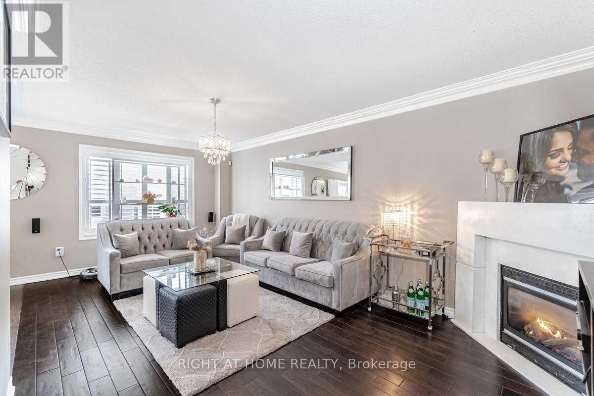 59 Lormel Gate, Brampton, Ontario  L7A 2R6 - Photo 12 - W12992282