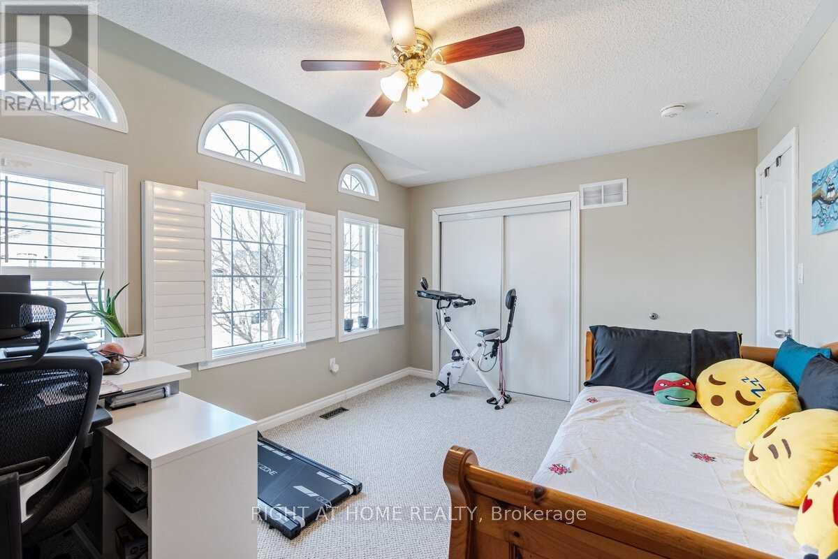 59 Lormel Gate, Brampton, Ontario  L7A 2R6 - Photo 24 - W12992282