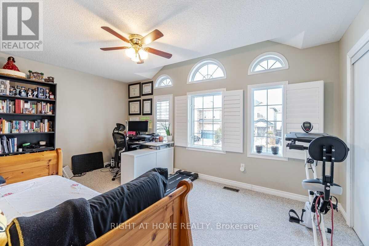 59 Lormel Gate, Brampton, Ontario  L7A 2R6 - Photo 25 - W12992282