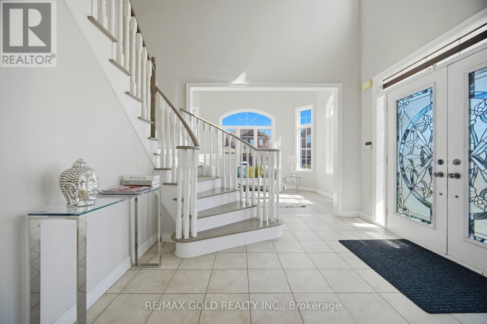 26 Gorevale Drive, Brampton, Ontario  L6P 1N9 - Photo 17 - W12992312