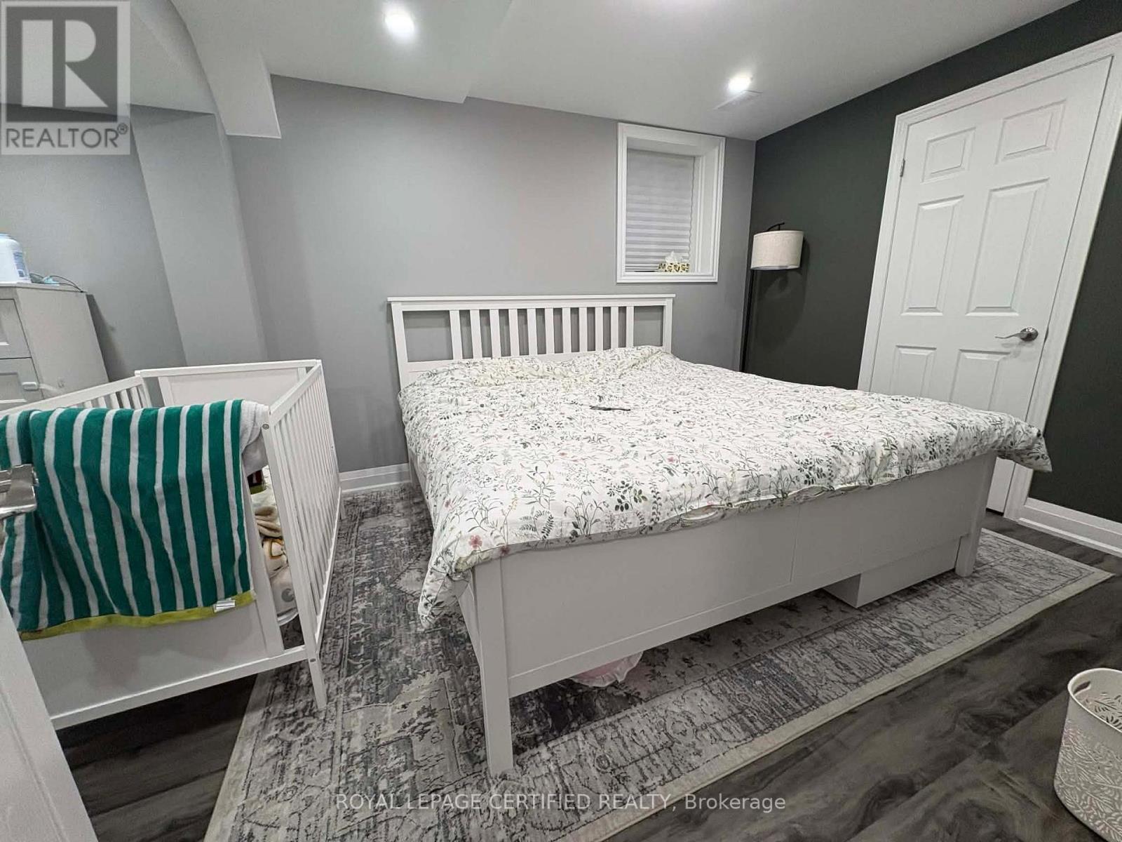 721 Scott Boulevard, Milton, Ontario  L9T 0X9 - Photo 9 - W12992316