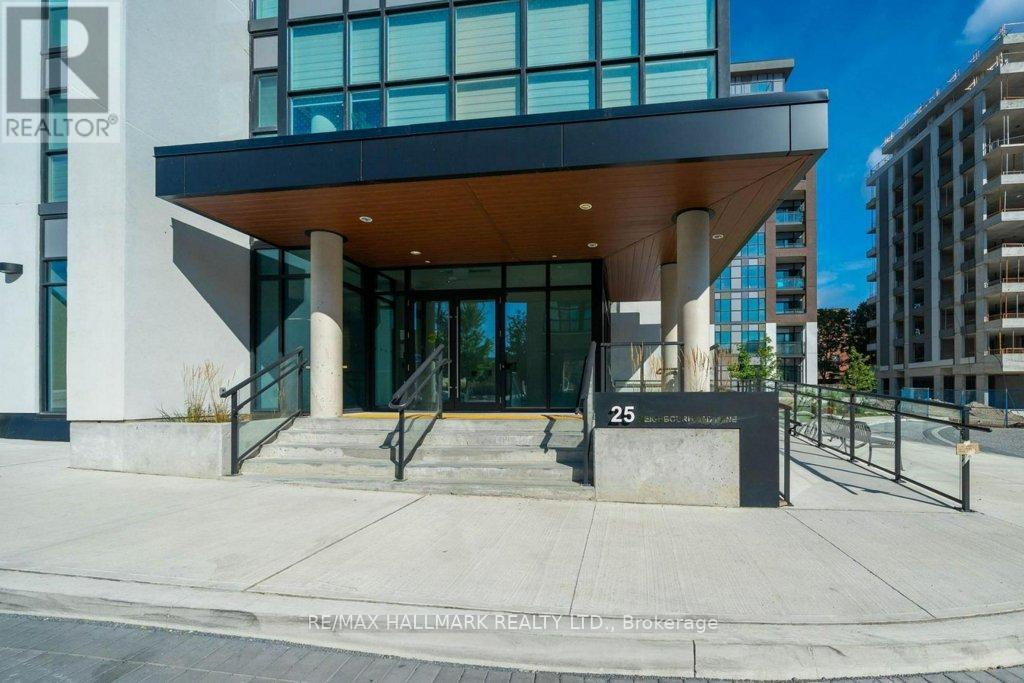 512 - 25 Neighbourhood Lane, Toronto (Stonegate-Queensway), Ontario  M8Y 0C4 - Photo 2 - W12992326