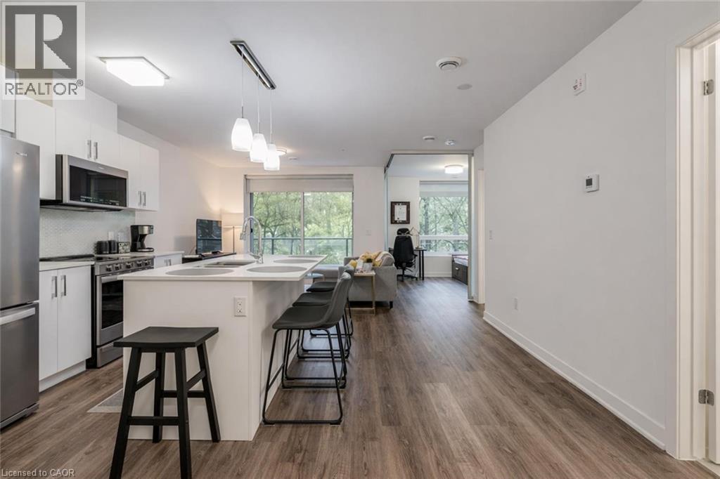 479 Charlton Avenue E Unit# 501, Hamilton, Ontario  L8N 0B4 - Photo 2 - 40819016