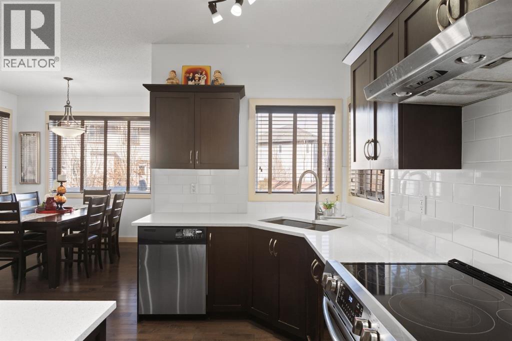 125 Seagreen Manor, Chestermere, Alberta  T1X 0E7 - Photo 9 - A2295360