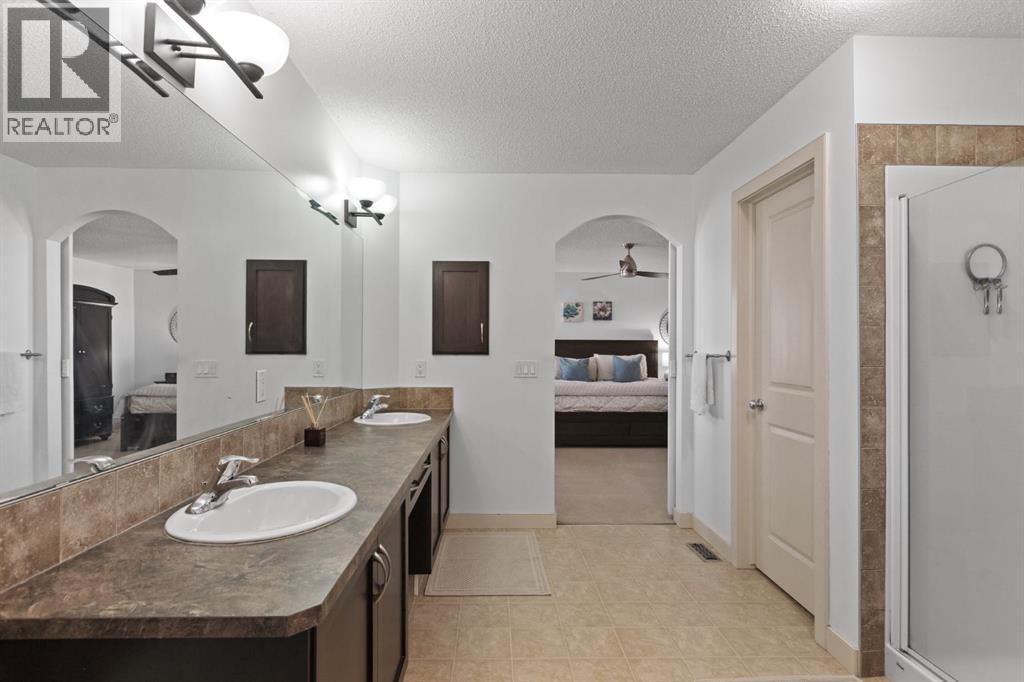 125 Seagreen Manor, Chestermere, Alberta  T1X 0E7 - Photo 23 - A2295360