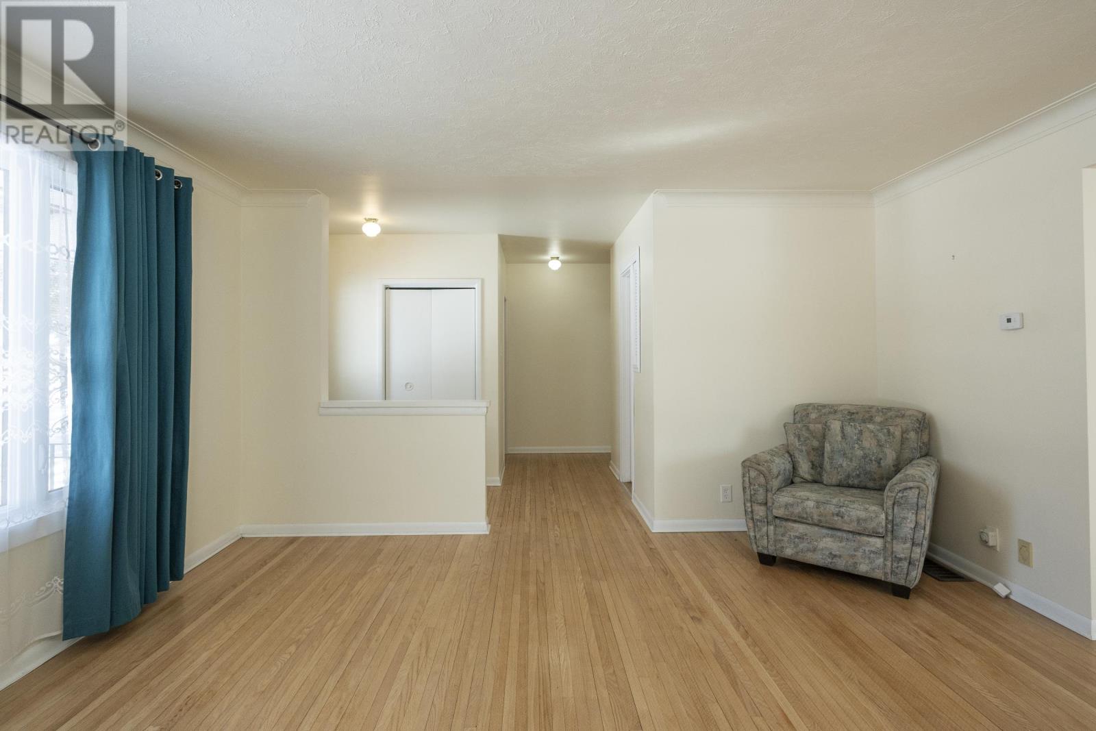 708 Linwood Cres, Thunder Bay, Ontario  P7E 2R8 - Photo 5 - TB2600607