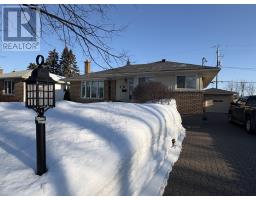 2621 Begin PL, Thunder Bay, Ontario