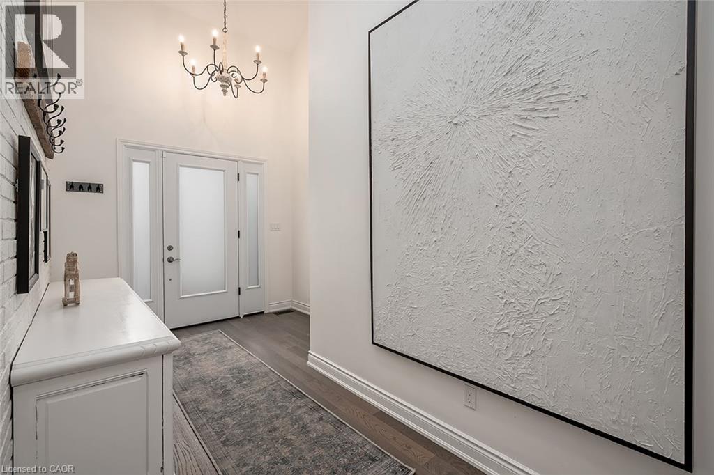 403 Smith Avenue, Burlington, Ontario  L7R 2T9 - Photo 4 - 40814864