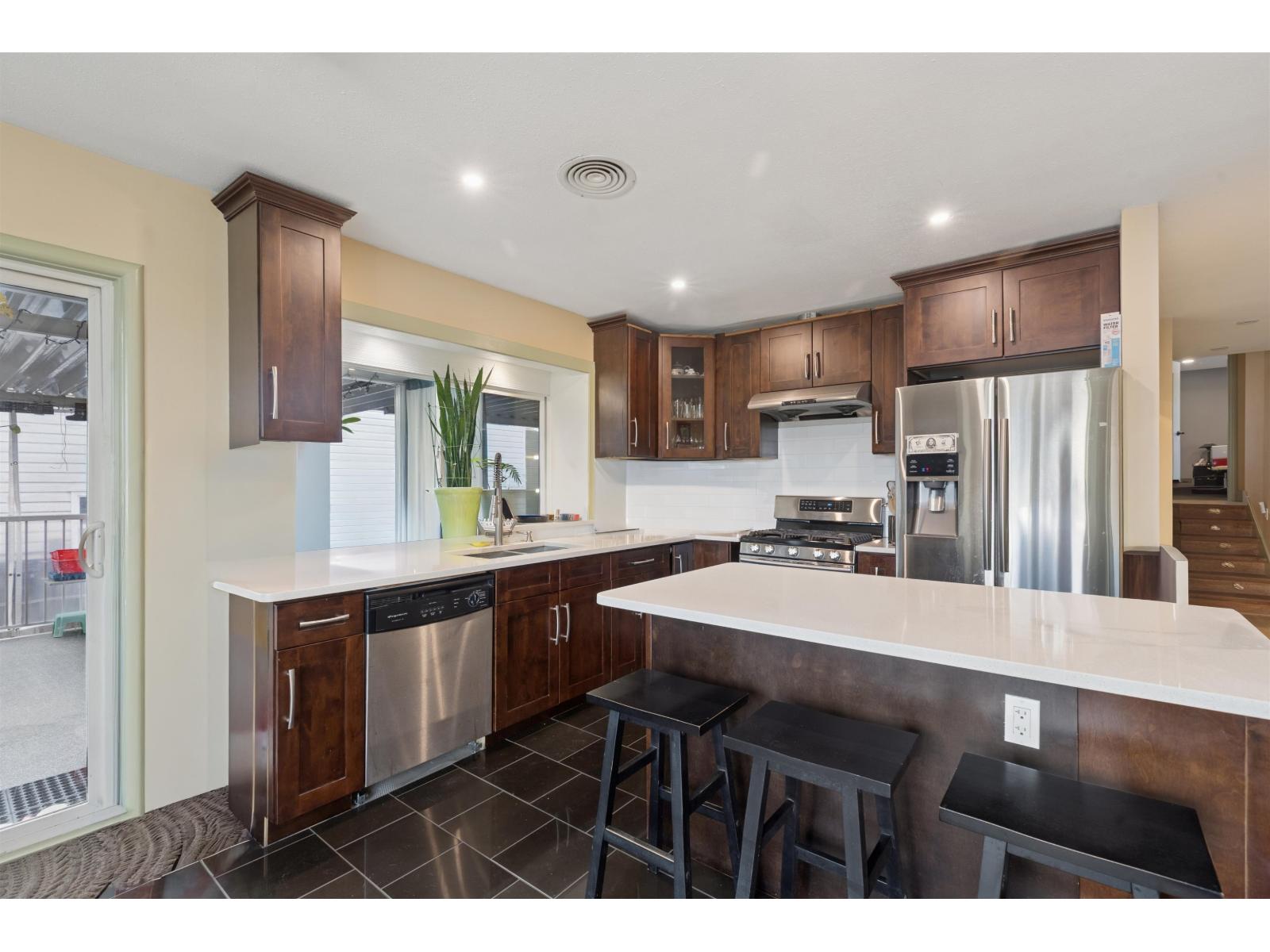 16388 88 Avenue, Surrey, British Columbia  V4N 1B6 - Photo 4 - R3090565