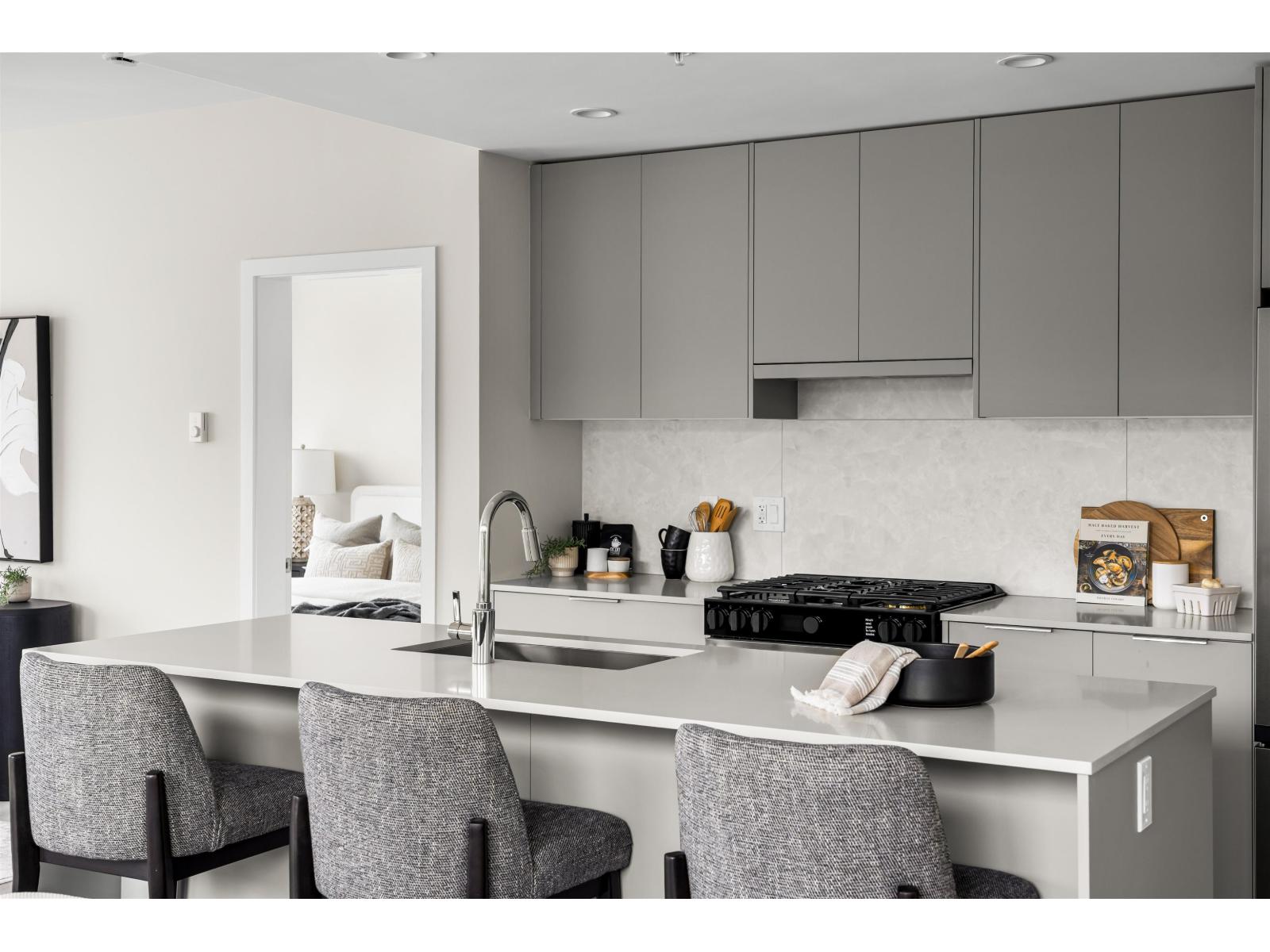 103 20049b 82 Avenue, Langley, British Columbia  V2Y 4A6 - Photo 2 - R3110270