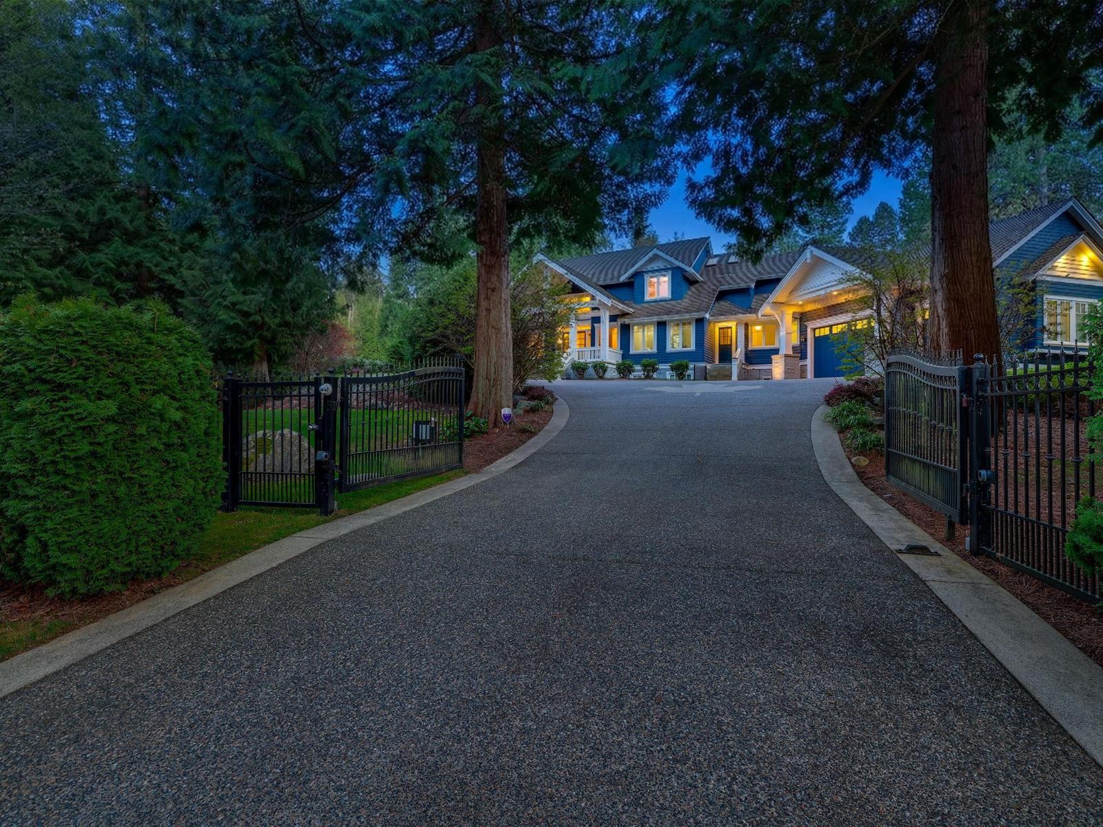 13464 Vine Maple Drive, Surrey, British Columbia  V4P 1W9 - Photo 4 - R3107252