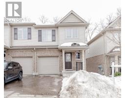 55 - 50 PINNACLE DRIVE, Kitchener, Ontario