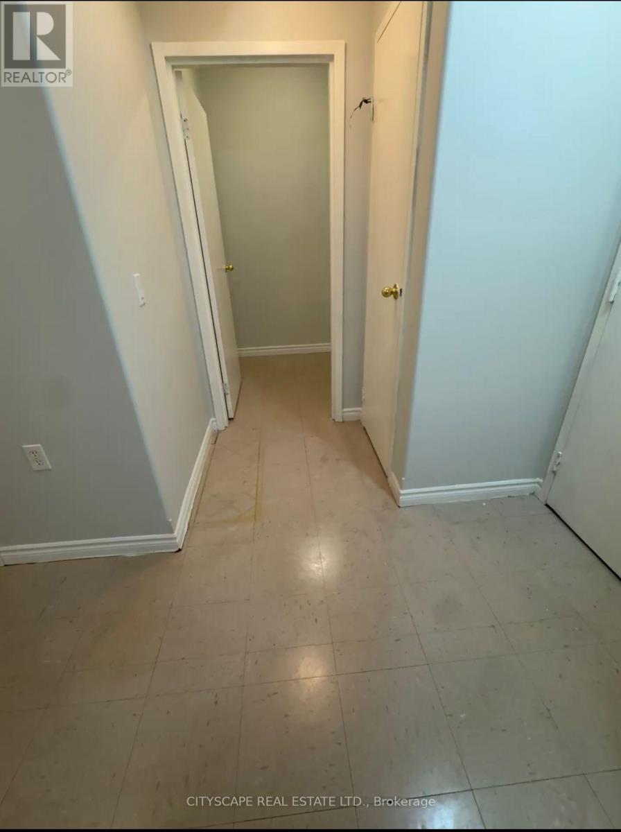 112 - 24 Harris Avenue, Brantford, Ontario N3R 2E9 - Photo 5 - X12992158