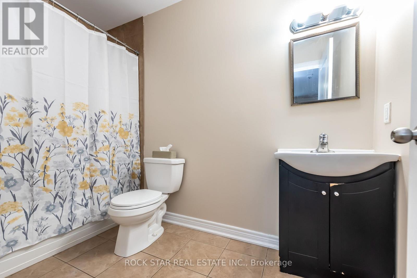 81 Wellington Street N, Thorold, Ontario  L2V 2E8 - Photo 22 - X12992166