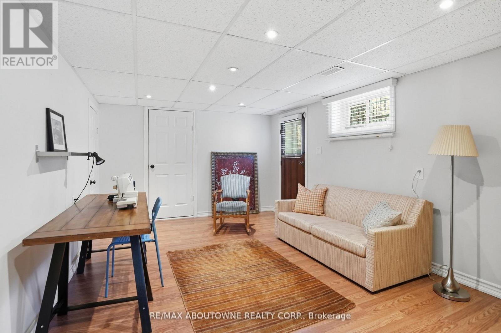 264 Celtic Drive, Hamilton, Ontario L8E 2T9 - Photo 32 - X12992214