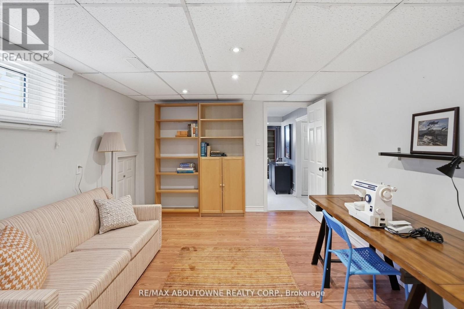 264 Celtic Drive, Hamilton, Ontario L8E 2T9 - Photo 33 - X12992214