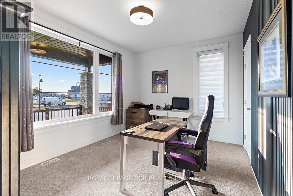 232 Snowberry Lane, Georgian Bluffs, Ontario  N0H 1S0 - Photo 10 - X12992218