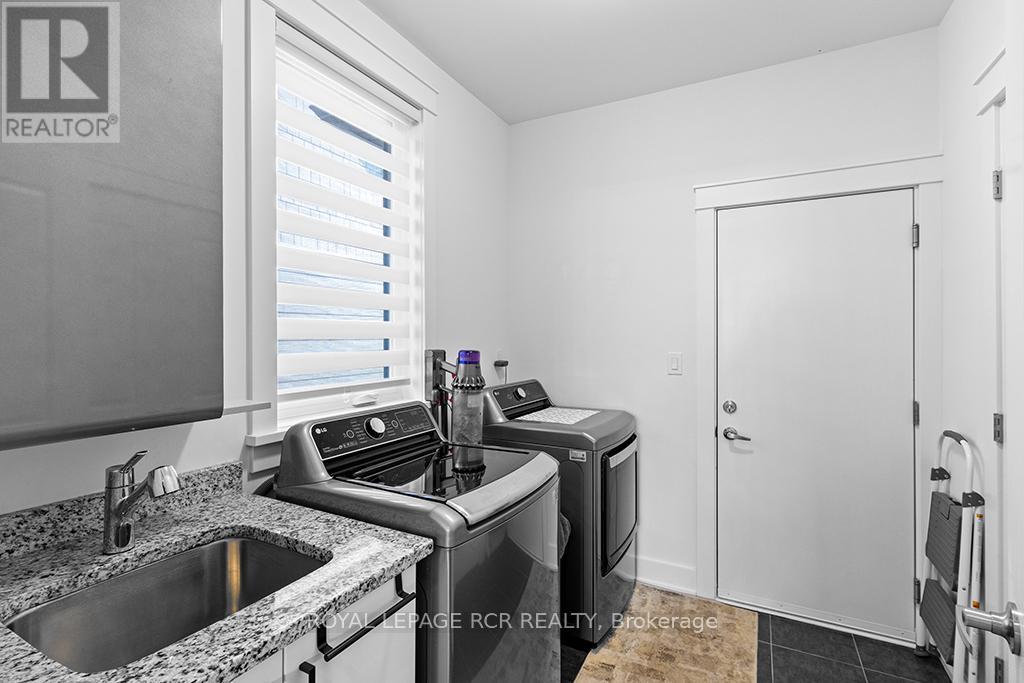 232 Snowberry Lane, Georgian Bluffs, Ontario  N0H 1S0 - Photo 26 - X12992218