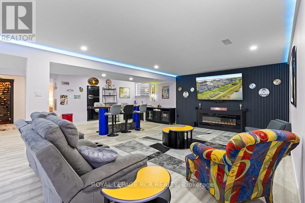 232 Snowberry Lane, Georgian Bluffs, Ontario  N0H 1S0 - Photo 31 - X12992218