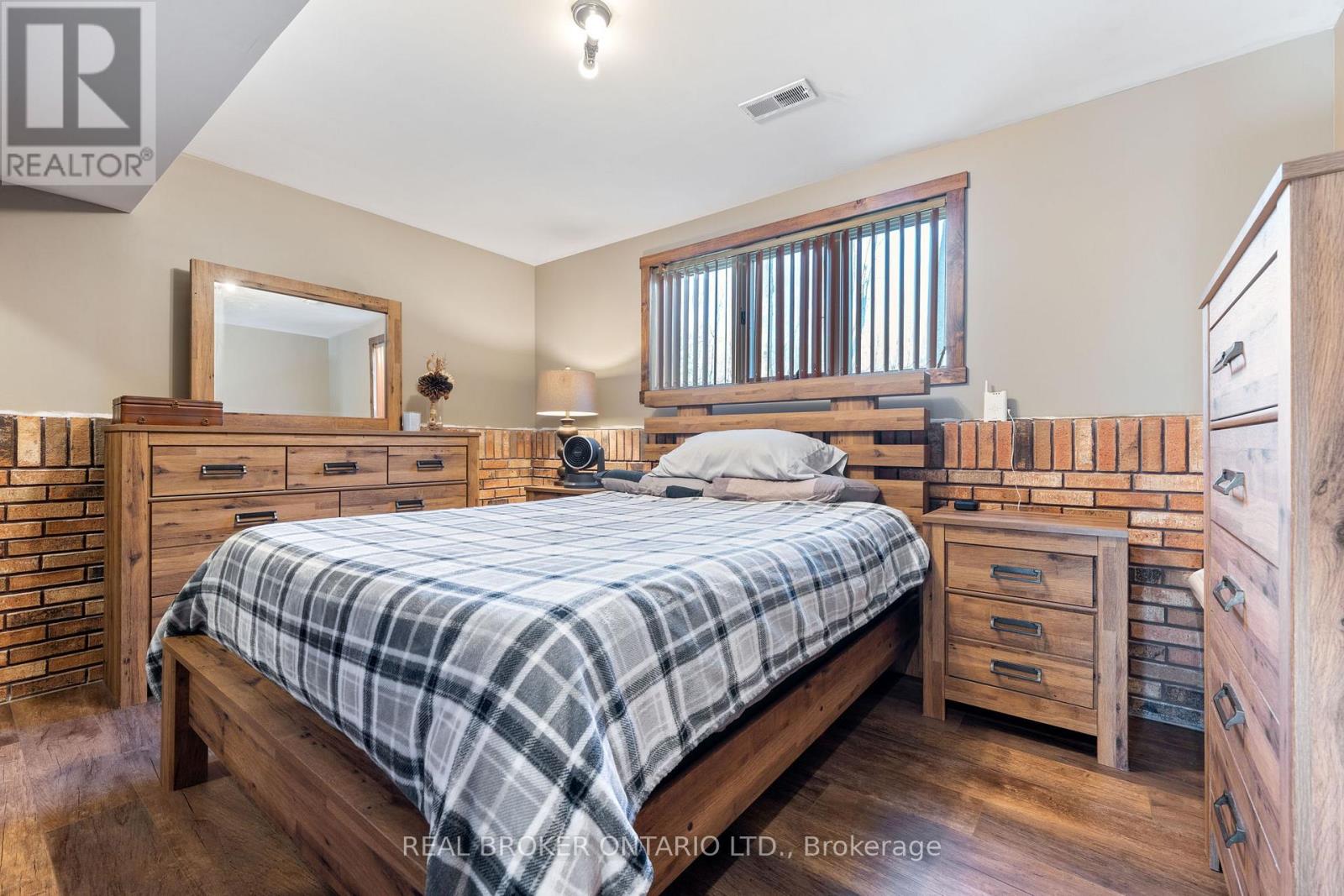 775 4th Concession Road, Norfolk, Ontario  N0E 1G0 - Photo 12 - X12992296