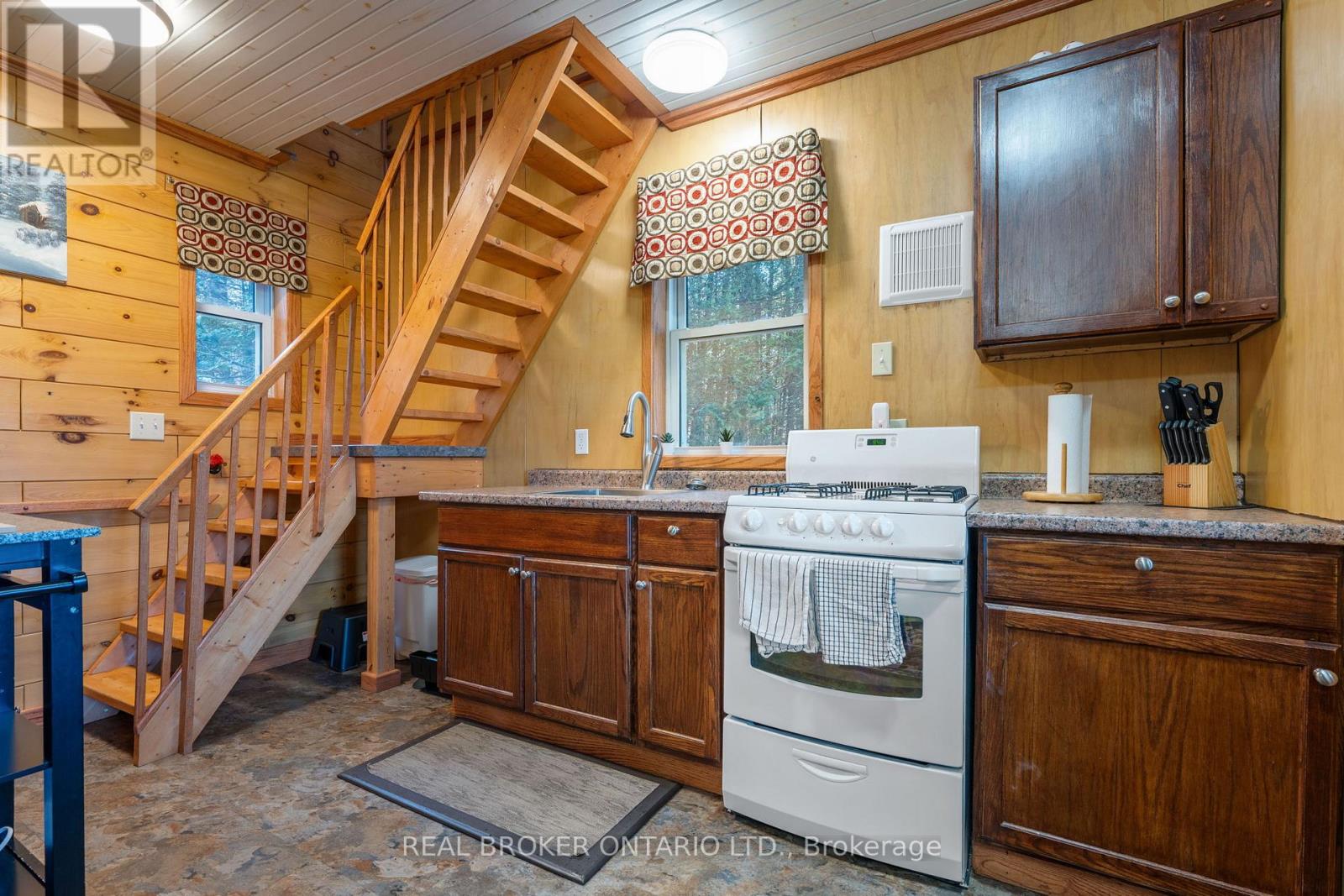 775 4th Concession Road, Norfolk, Ontario  N0E 1G0 - Photo 28 - X12992296