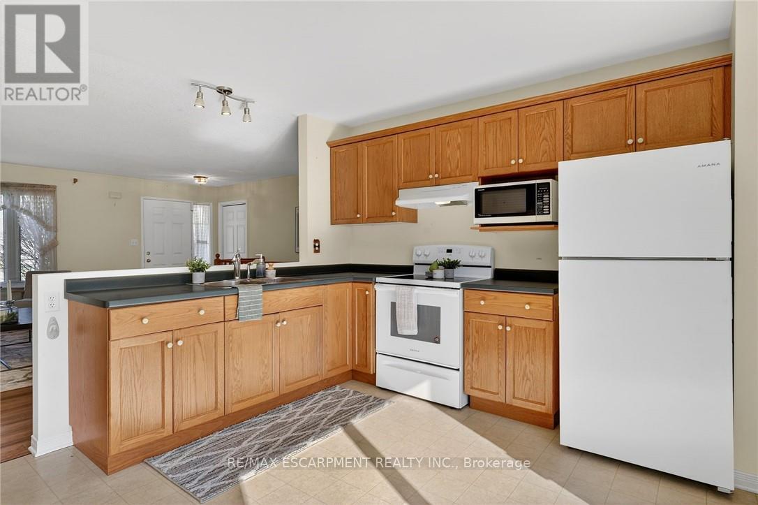 2469 Shurie Road, West Lincoln, Ontario L0R 2A0 - Photo 15 - X12992306