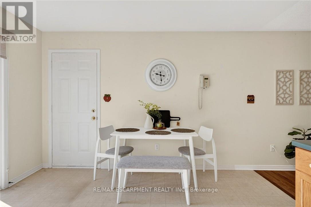 2469 Shurie Road, West Lincoln, Ontario L0R 2A0 - Photo 18 - X12992306