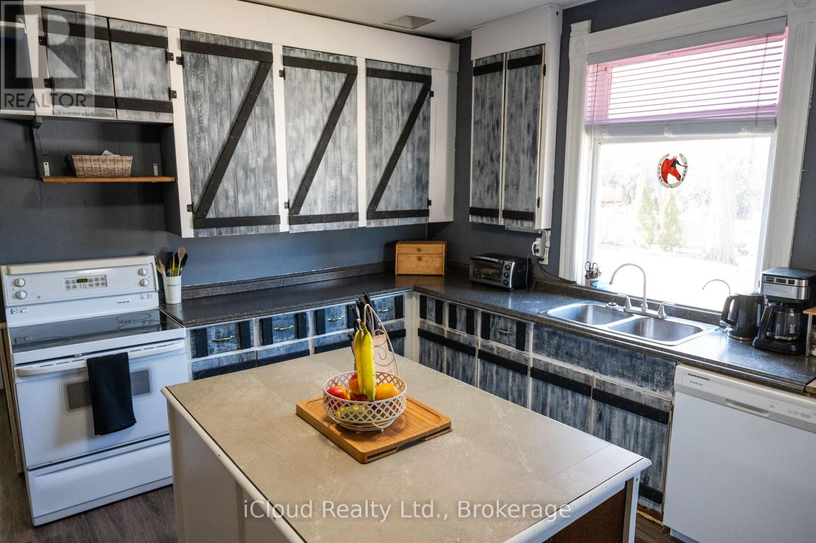 9017 Erin-East Garafraxa Townline, Erin, Ontario  L0N 1N0 - Photo 5 - X12992342