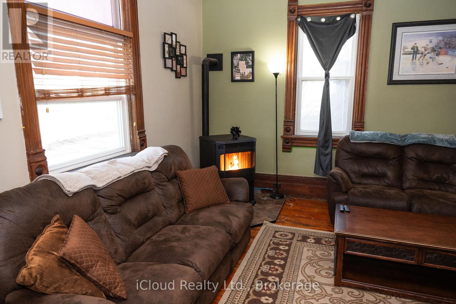 9017 Erin-East Garafraxa Townline, Erin, Ontario  L0N 1N0 - Photo 7 - X12992342