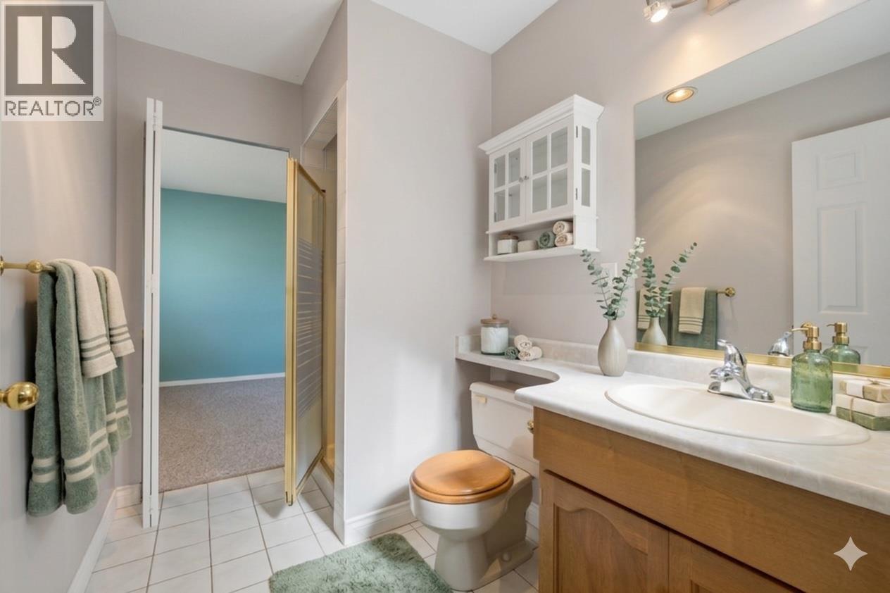 253 E 19th Street, North Vancouver, British Columbia  V7L 2Z1 - Photo 9 - R3110427