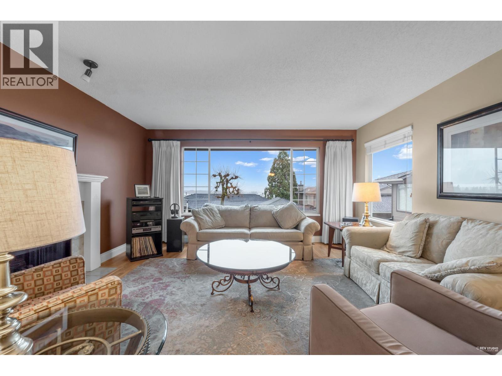 205 1140 Castle Crescent, Port Coquitlam, British Columbia V3C 5R6 - Photo 6 - R3110388