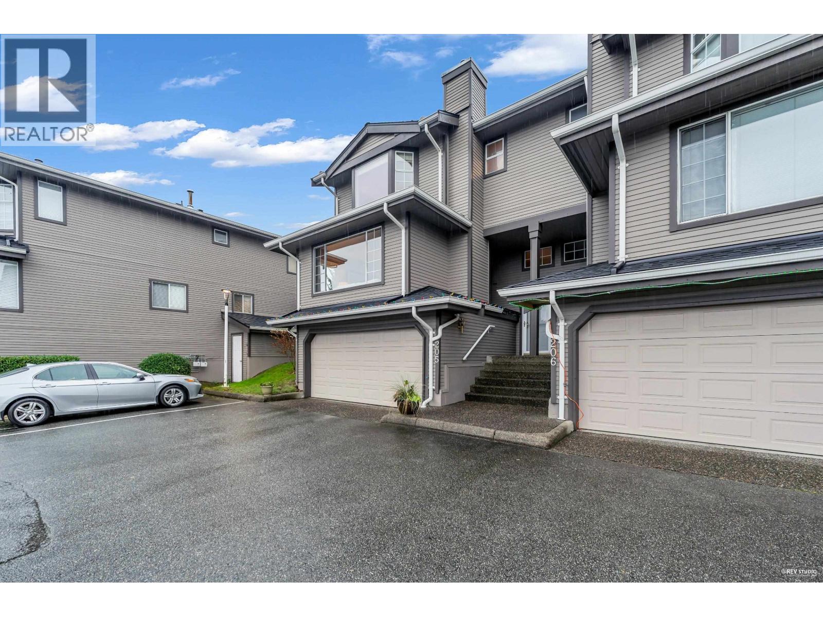 205 1140 Castle Crescent, Port Coquitlam, British Columbia V3C 5R6 - Photo 2 - R3110388