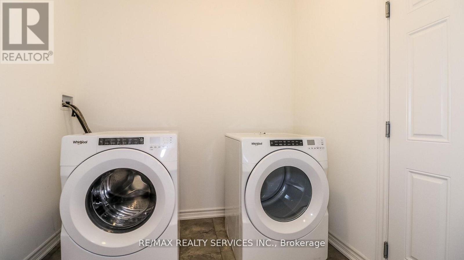 1 Harvest Crescent, Barrie, Ontario  L9J 0T3 - Photo 27 - S12991616