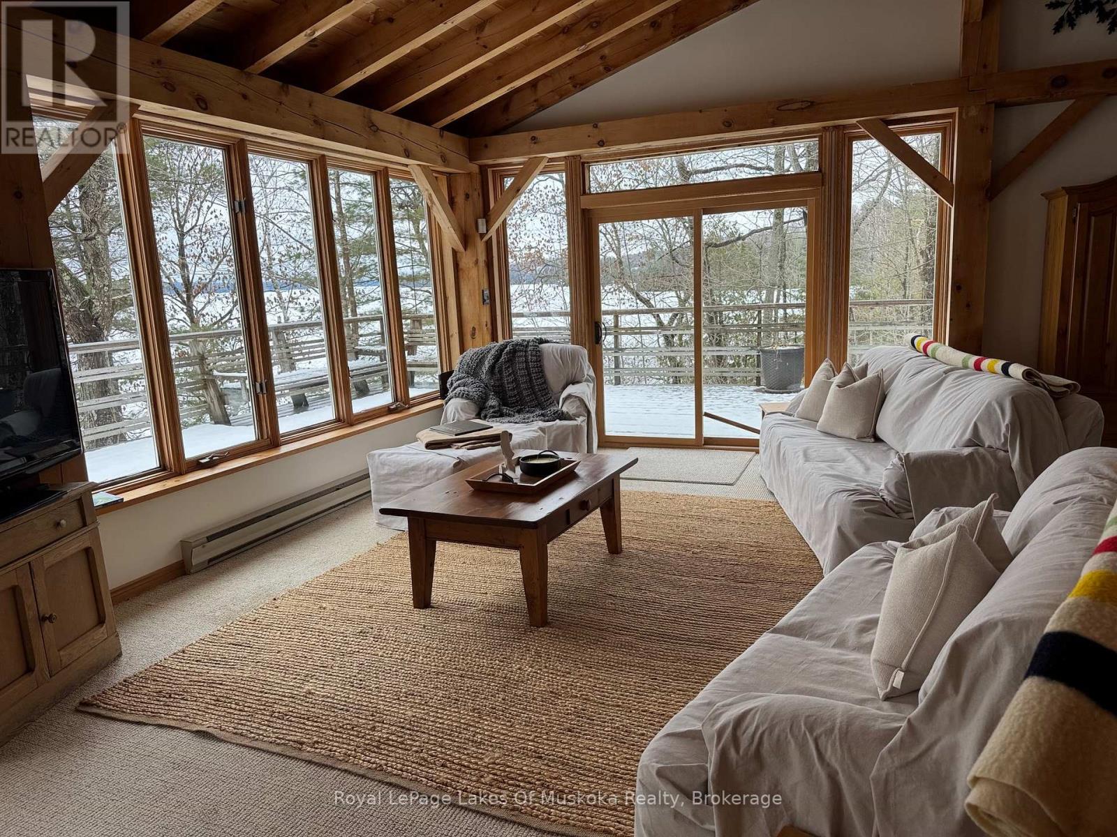 124b Maplehurst Road, Seguin, Ontario  P0C 1J0 - Photo 4 - X12992434