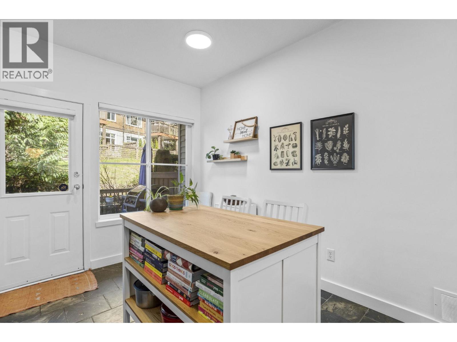 103 2000 Panorama Drive, Port Moody, British Columbia  V3H 5J5 - Photo 12 - R3110432