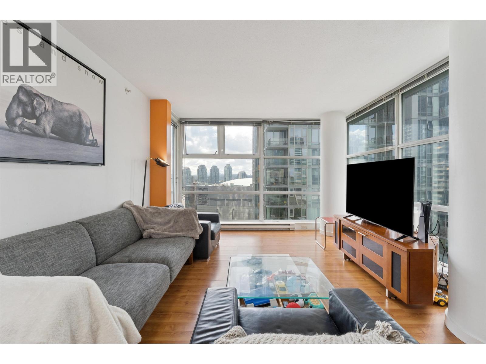 1001 602 Citadel Parade, Vancouver, British Columbia  V6B 1X2 - Photo 3 - R3110454