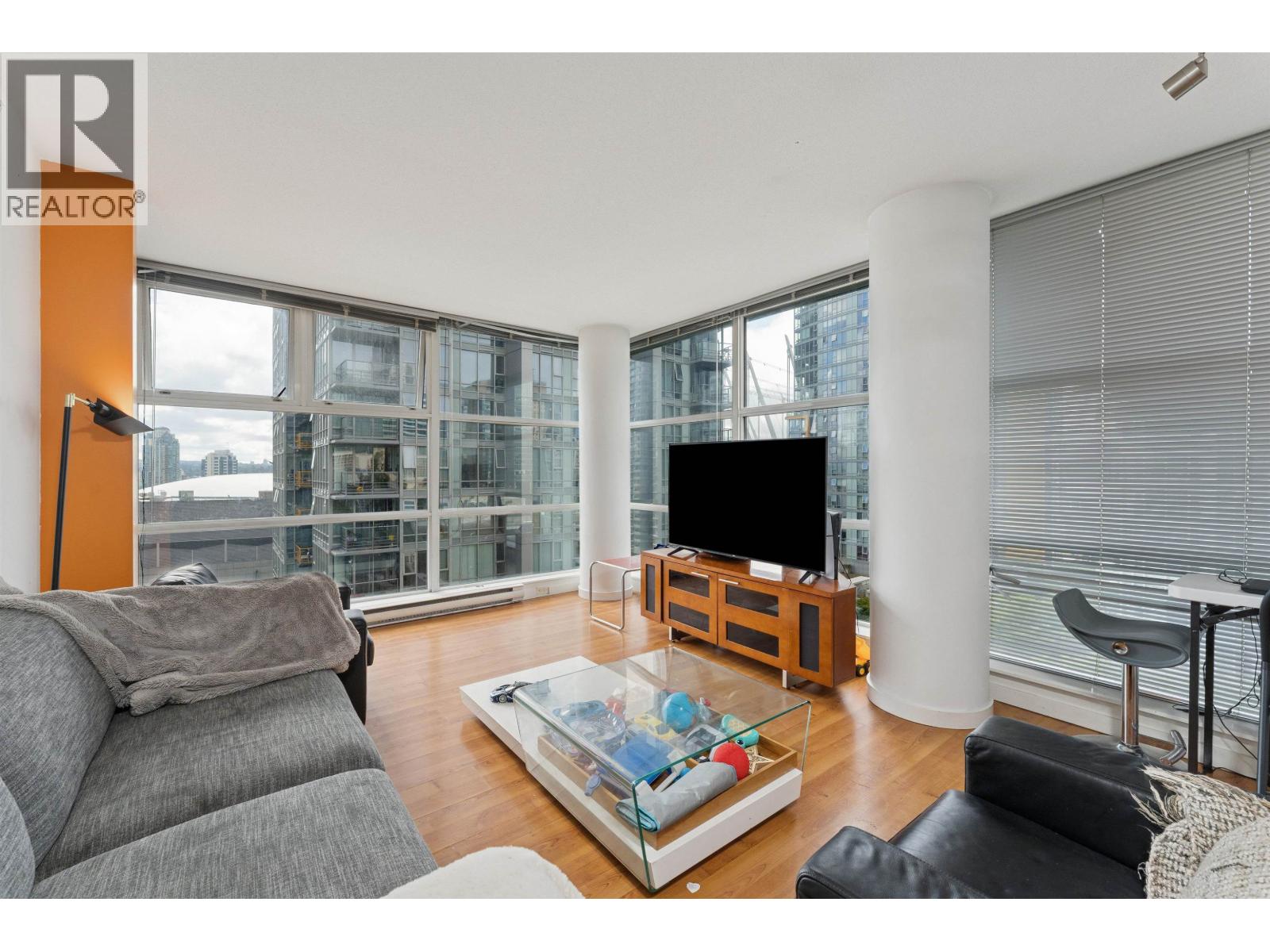 1001 602 Citadel Parade, Vancouver, British Columbia  V6B 1X2 - Photo 4 - R3110454